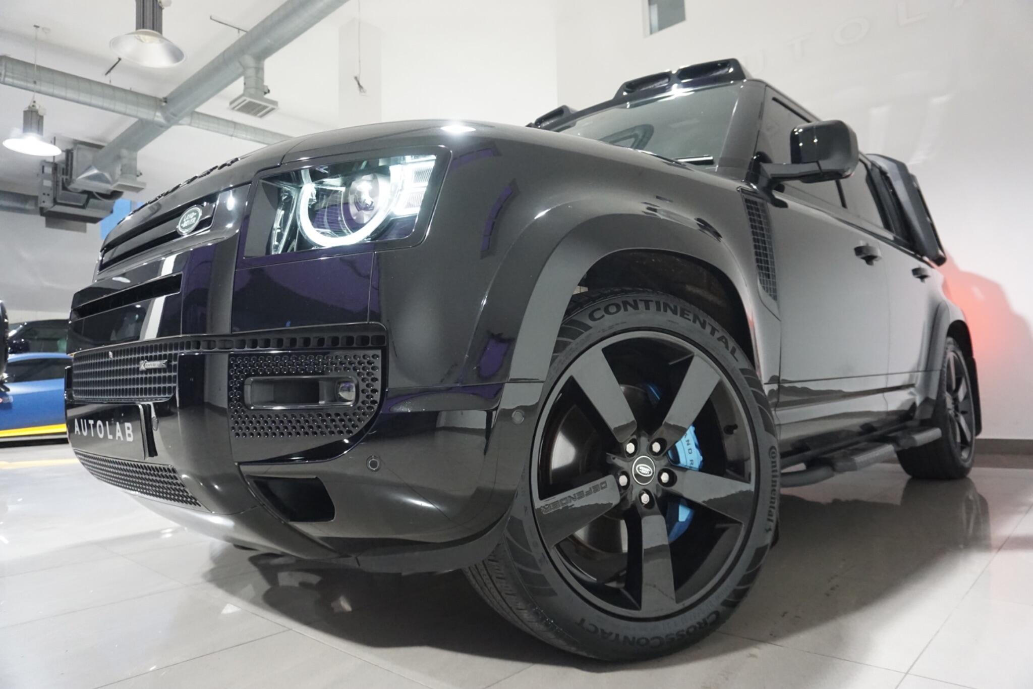 Land Rover Defender 110 3.0 D300 MHEV X-Dynamic HSE Auto 4WD Euro 6 (s/s) 5dr